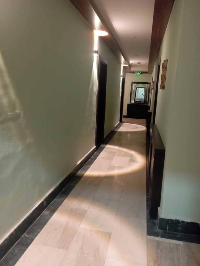 Seleen Hotel Suites image