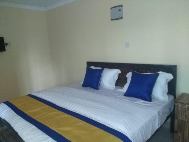 Heritage Plaza Accommodation image