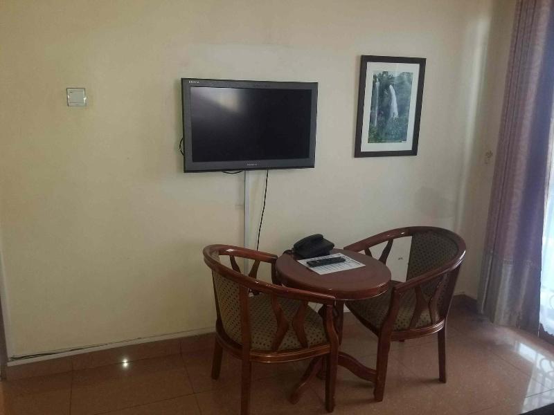 Hotel Hensek image