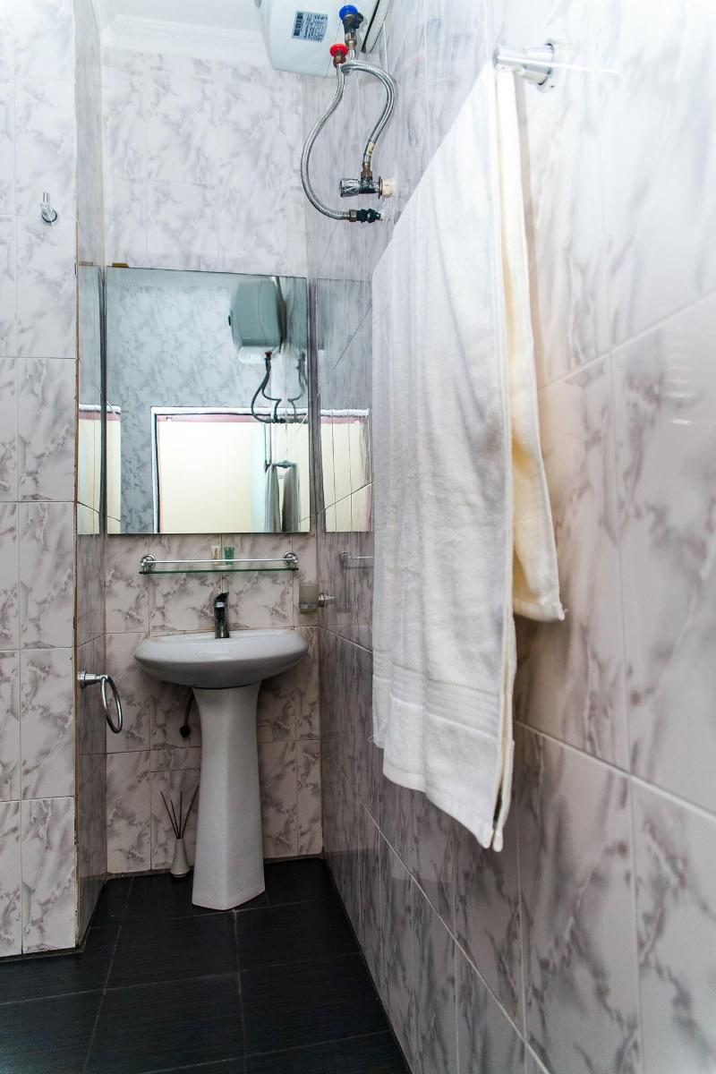 Cribville Hotel & Suites image