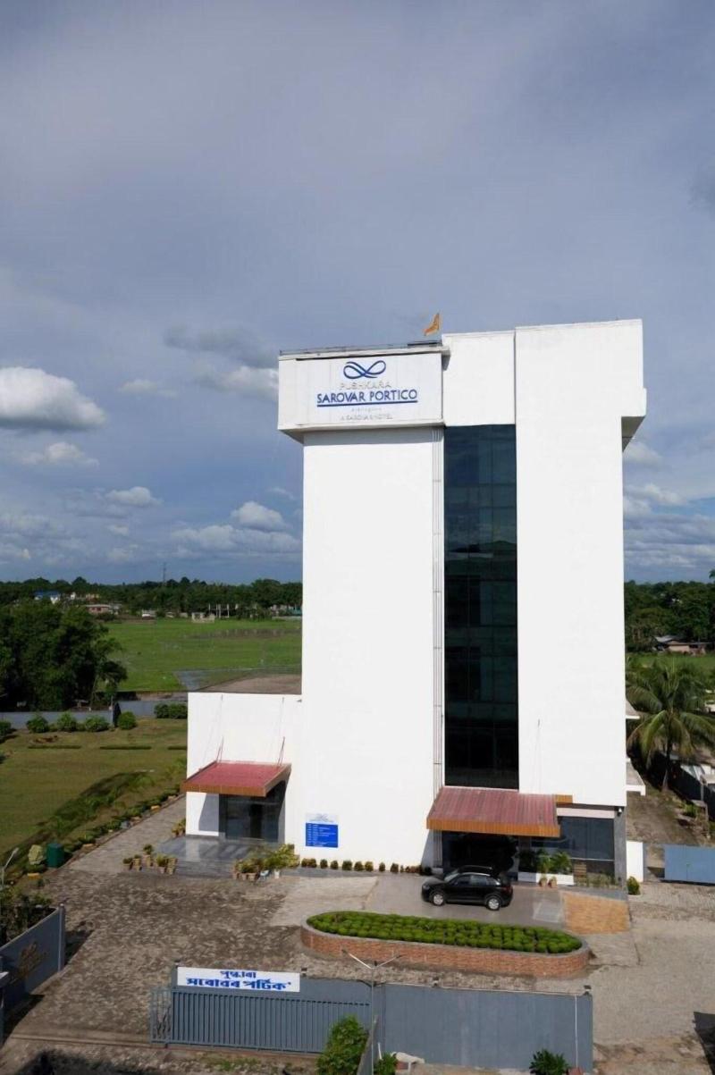 Pushkara Sarovar Portico image