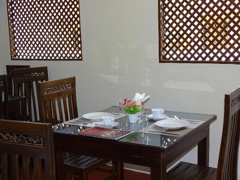 Aainn Guest image