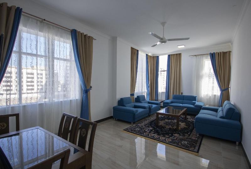 Home Station Hotel image