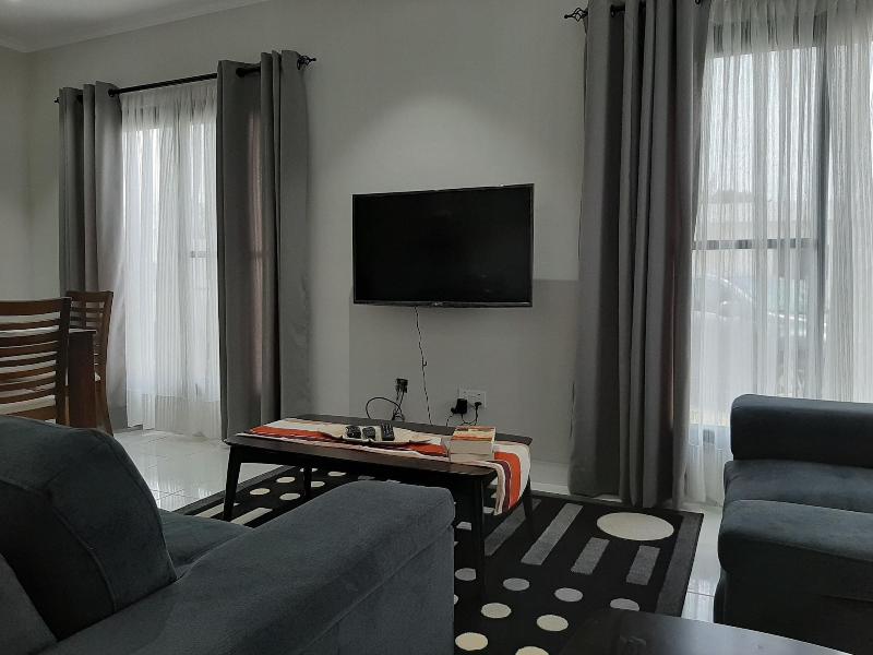 Blue Ocean Apartments  Brufut image