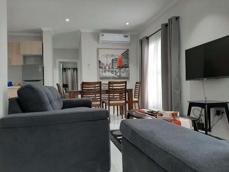 Blue Ocean Apartments  Brufut image