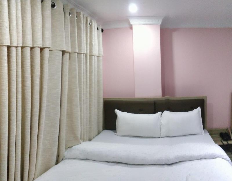 Hotel Samrajya image