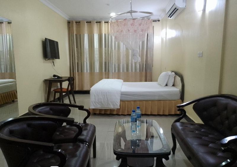 Nemarts Hotel image