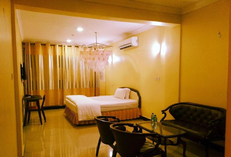 Nemarts Hotel image