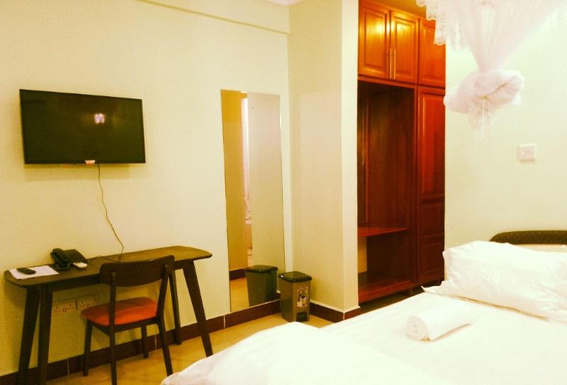 Nemarts Hotel image