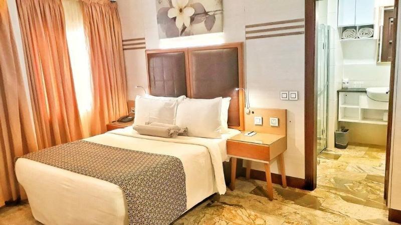 Rayjok Hotel And Suites image