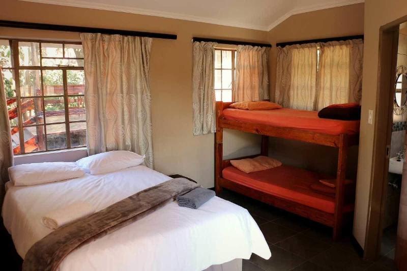 Lidwala Lodge - Hostel image