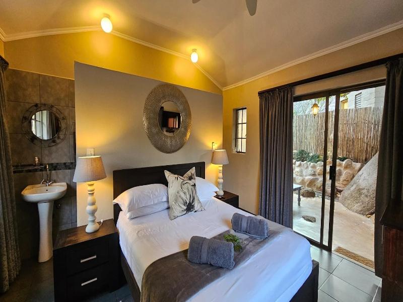 Lidwala Lodge - Hostel image