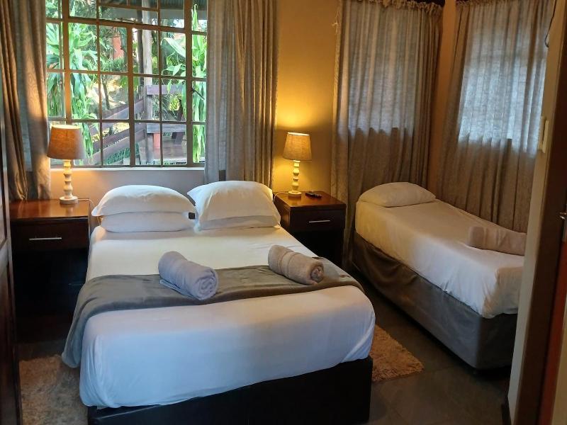 Lidwala Lodge - Hostel image