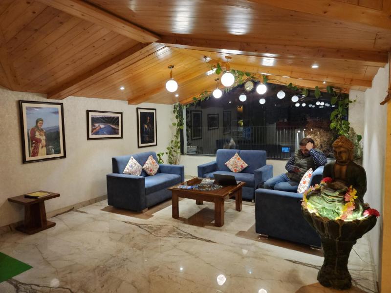 Golden Fern Resort image