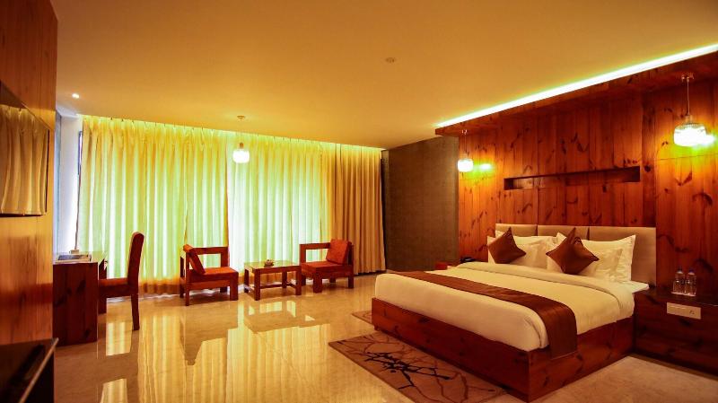 Golden Fern Resort image