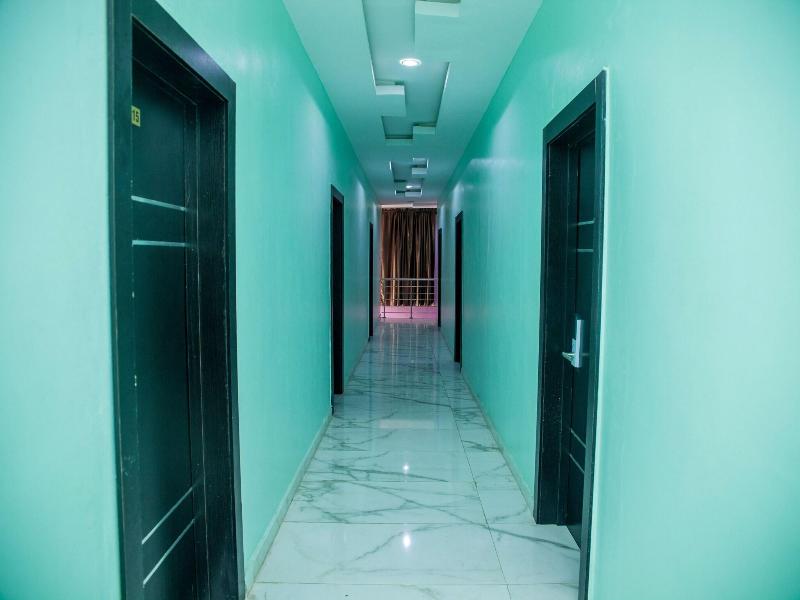 Emmy Hotels And Suites image