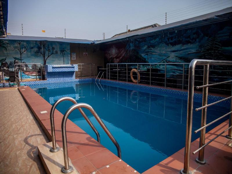 Emmy Hotels And Suites image