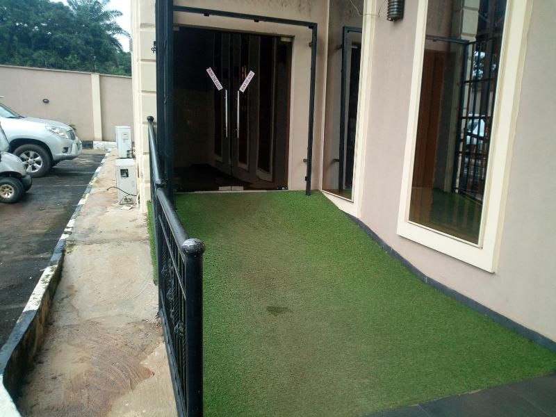 Orchard Hotel — photo 2