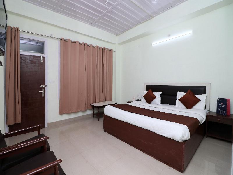 13908 Hotel India image