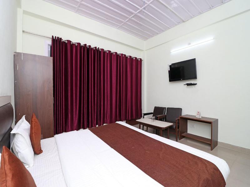 13908 Hotel India image