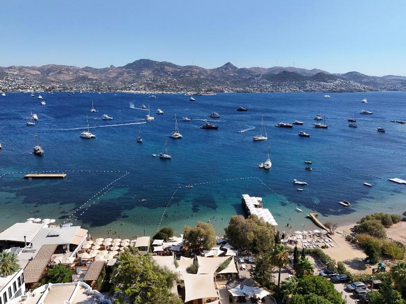 Farrys Boutique Hotel and Beach Club image