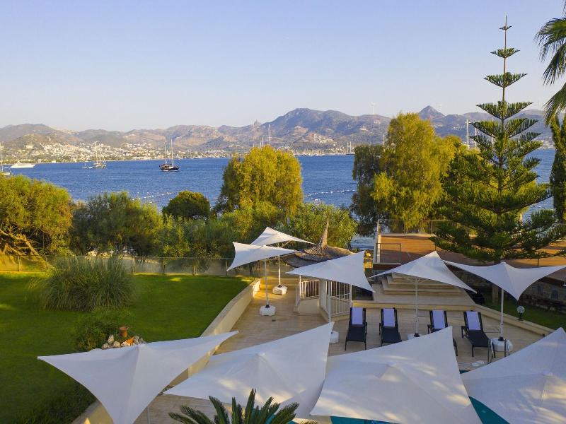 Farrys Boutique Hotel and Beach Club image