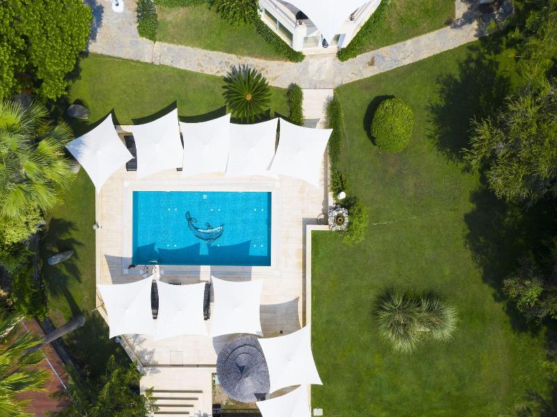 Farrys Boutique Hotel and Beach Club image