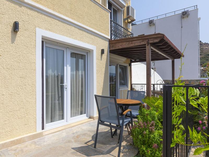 Farrys Boutique Hotel and Beach Club image