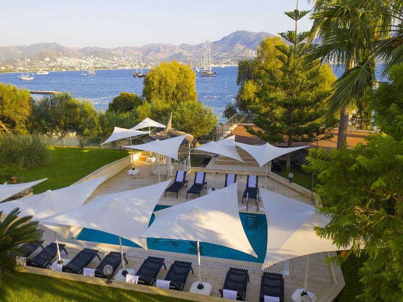 Farrys Boutique Hotel and Beach Club image