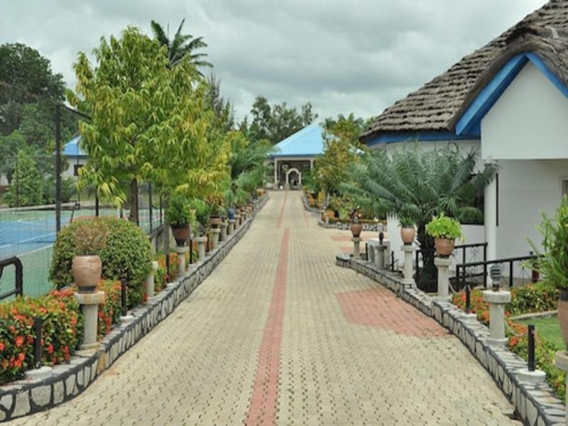 Royal Choice Inn image