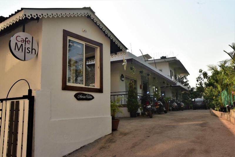 Aaria Hills image