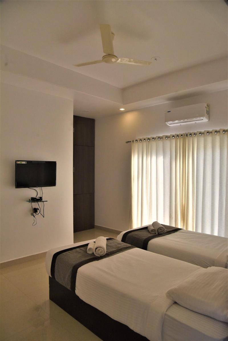 Aaria Hills image