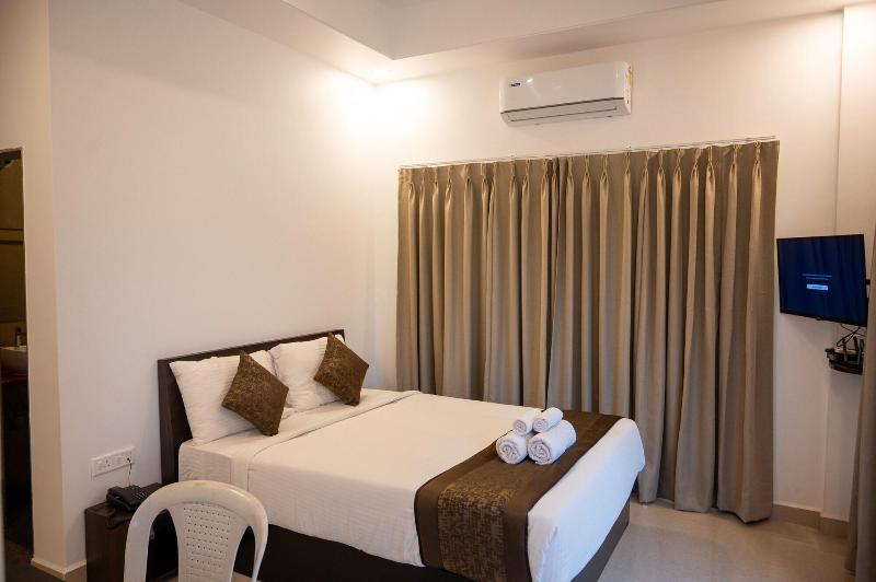Aaria Hills image