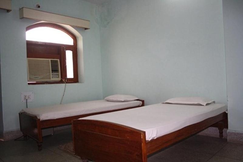 Rainbow Guest House 3