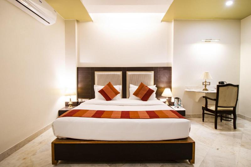 Hotel Tiger Kingdom image