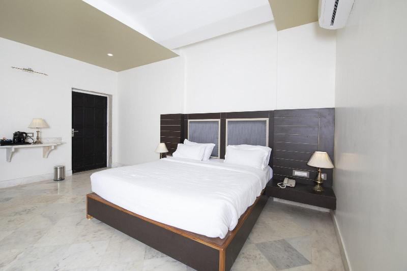Hotel Tiger Kingdom image