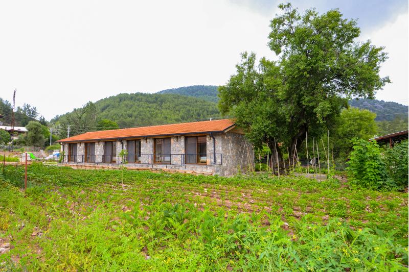 Dedehan Retreat Otel image