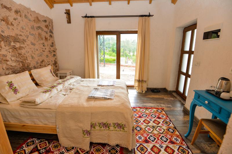 Dedehan Retreat Otel image
