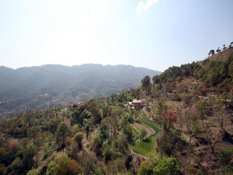 13127 Home 2bhk Hill View Solan — main photo