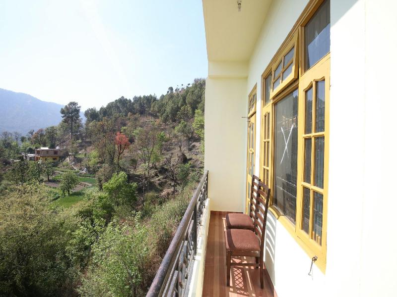13127 Home 2bhk Hill View Solan — photo 2
