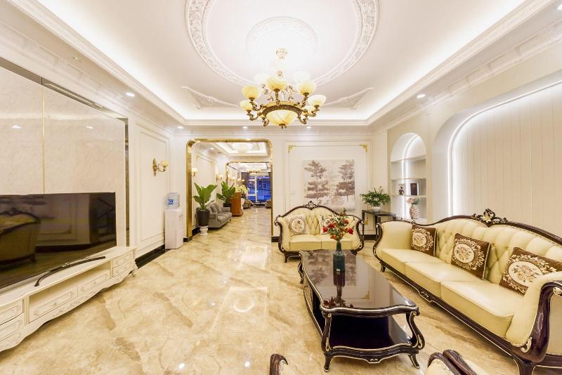 Wisteria Hotel image
