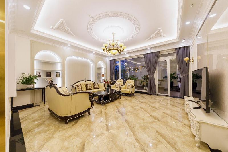 Wisteria Hotel image