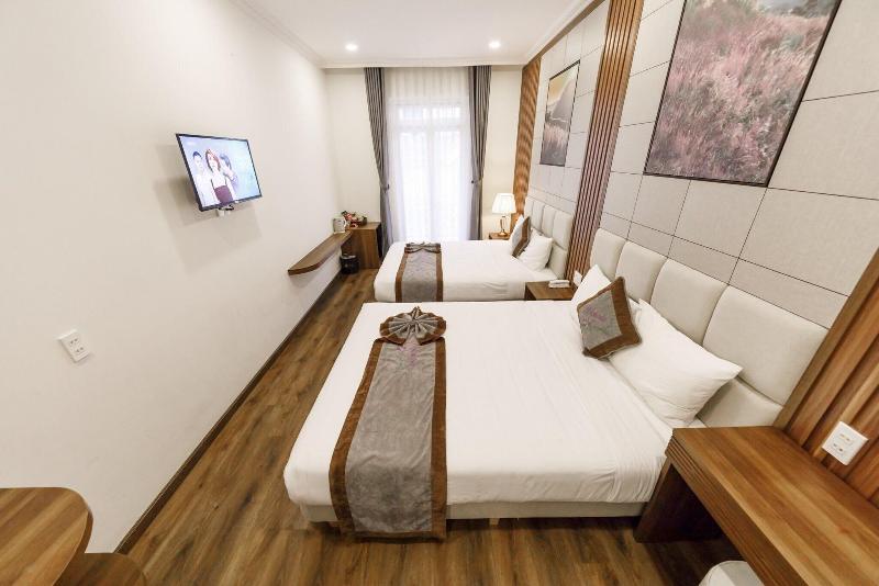 Wisteria Hotel image