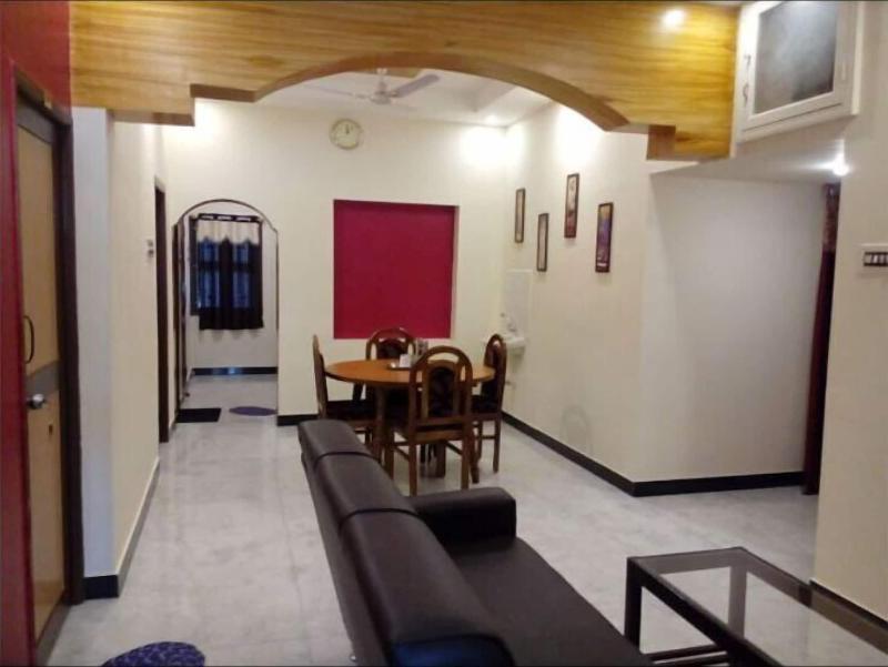 Hotel Barnabas Homestay