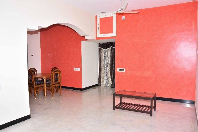Hotel Barnabas Homestay