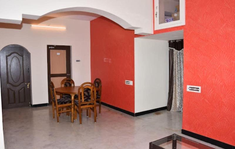 Hotel Barnabas Homestay