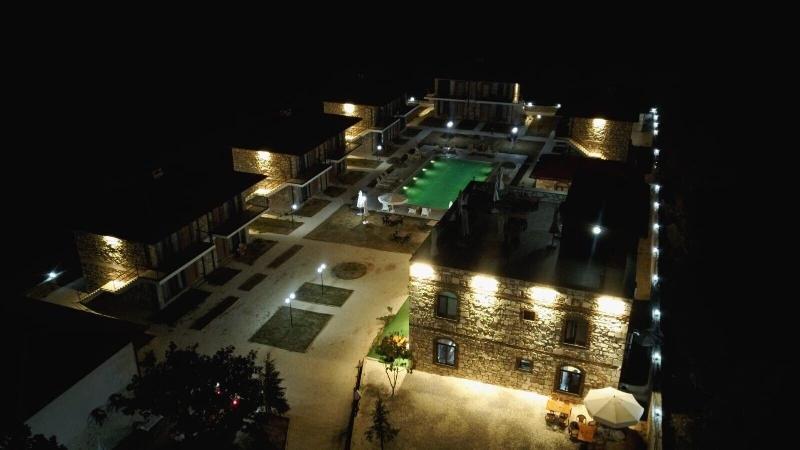 Hotel Rezve image