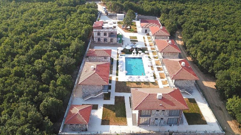 Hotel Rezve image