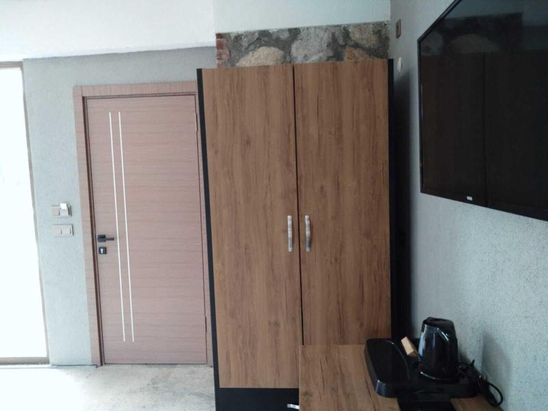 Hotel Rezve image