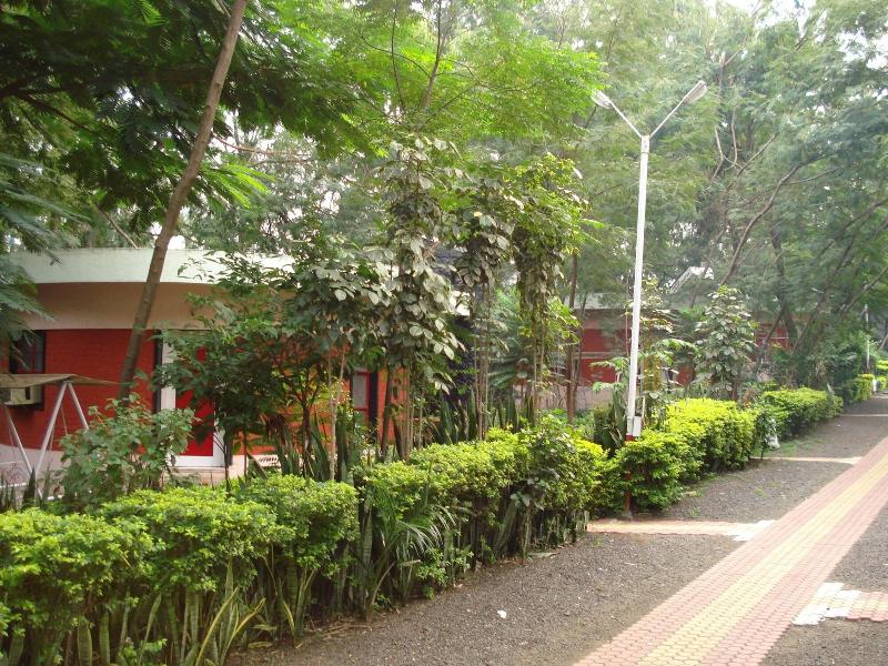 Hotel Tapovan image
